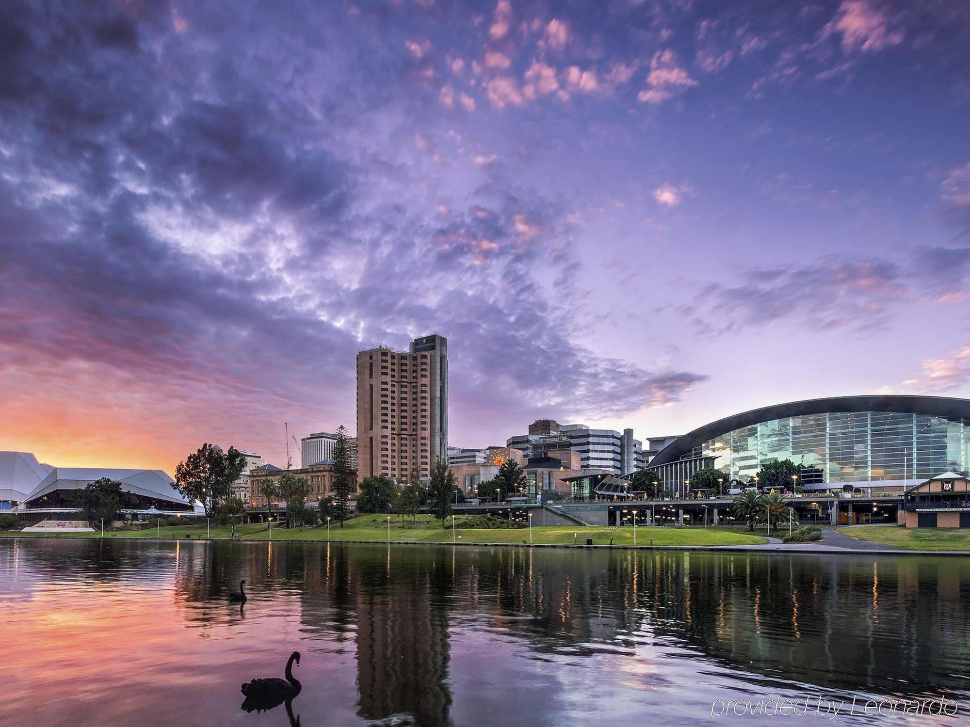 Hotel Ibis Styles Adelaide Grosvenor Exterior foto