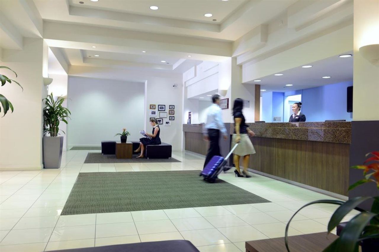 Hotel Ibis Styles Adelaide Grosvenor Exterior foto